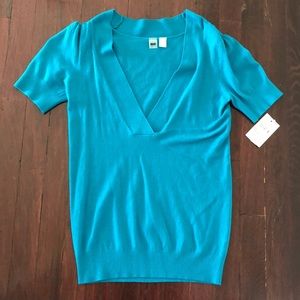 BP V-neck short sleeve sweater